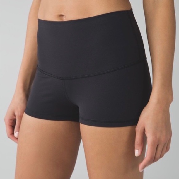 Lululemon boogie short black size 4 - Picture 4 of 7